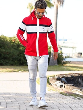 「レッド」｜「アイテム（スウェットパンツ）」を使った、adamsJUGGLERさん（メンズ・173cm）の冬コーディネート