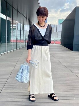 「アイテム（トートバッグ、シルバー系）」を使った、B:MING by BEAMS WOMENさん（レディース・165cm）の春コーディネート