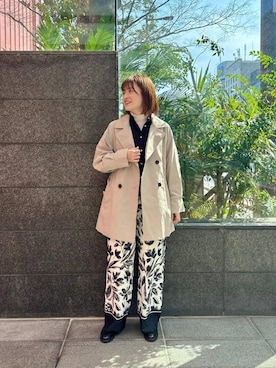 「シャツ 」｜「アイテム（ジャケット/アウター）」を使った、erさん（レディース・161cm）の春コーディネート
