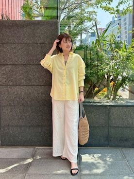 「アイテム（かごバッグ、グレー系）」を使った、erさん（レディース・161cm）の春コーディネート