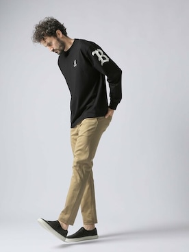 「アイテム（チノパンツ）」を使った、Psycho Bunny officialさん（メンズ・186cm）の秋コーディネート