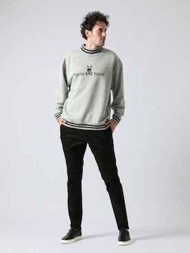 「黒パンツ」｜Psycho Bunny officialさん（メンズ・186cm）の秋コーディネート