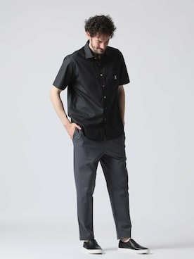 「アイテム（スラックス）」を使った、Psycho Bunny officialさん（メンズ・186cm）の春コーディネート