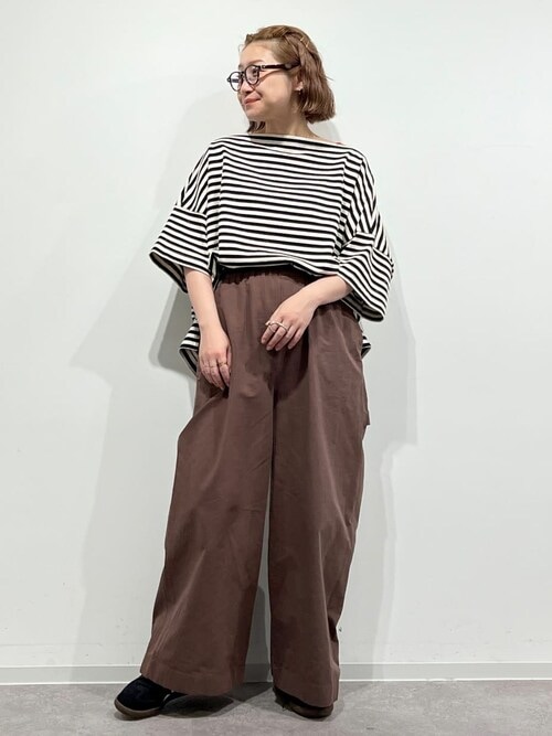 【未使用タグ付き】human woman ダンボールカットソー 袖シャーリング 40／2天竺・フォトTシャツ | human woman（ヒューマン