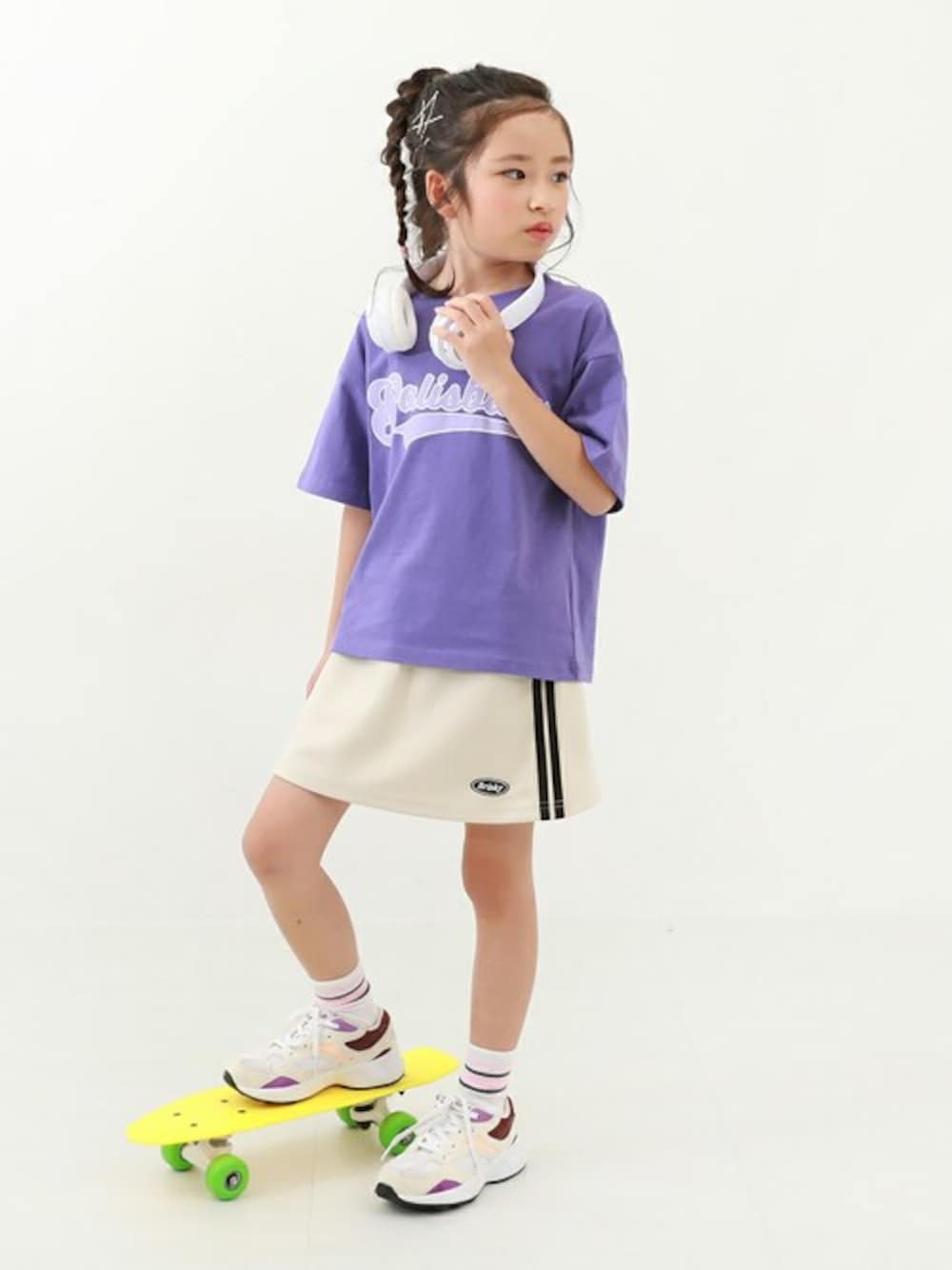 「devirockのデビラボ BIGシルエット プリント半袖Tシャツ（Tシャツ/カットソー、パープル系）」を使った、devirockさん（キッズ・121cm）の夏コーディネートの1枚目の写真