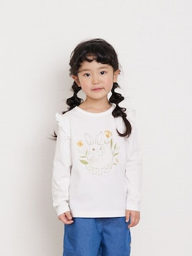 「la poche biscuit（ラポシェビスキュイ）のアイテム（トップス）」を使った、DIL baby&kids shopさん（キッズ・107cm）の冬コーディネート