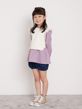 「la poche biscuit（ラポシェビスキュイ）のアイテム（トップス）」を使った、DIL baby&kids shopさん（キッズ・120cm）の冬コーディネート