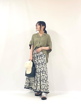 「花柄」｜「アイテム（スカート、ブラック系）」を使った、KAOさん（レディース・158cm）の夏コーディネート