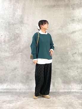 「アイテム（ボストンバッグ、グリーン系）」を使った、KAOさん（レディース・158cm）の秋コーディネート