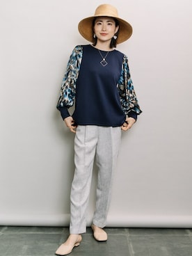 「ELVENCE DEUX（エルベンスドゥ）のアイテム（パンツ）」を使った、ELVENCE DEUXさん（レディース・162cm）の春コーディネート
