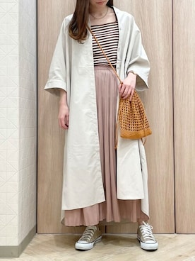 「ELVENCE DEUX（エルベンスドゥ）のアイテム（シャツワンピース）」を使った、ELVENCE DEUXさん（レディース・155cm）の春コーディネート