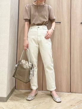 「ELVENCE DEUX（エルベンスドゥ）のアイテム（パンツ）」を使った、ELVENCE DEUXさん（レディース・155cm）の春コーディネート