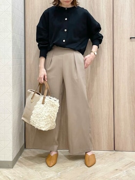 「ELVENCE DEUX（エルベンスドゥ）のアイテム（パンツ）」を使った、ELVENCE DEUXさん（レディース・155cm）の秋コーディネート