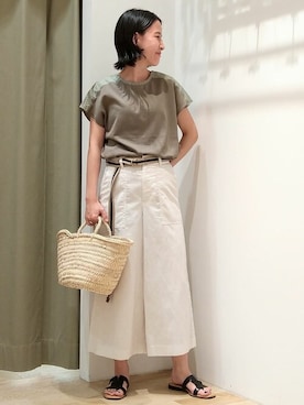 「アイテム（タンクトップ、グレー系）」を使った、harukaさん（レディース・156cm）の夏コーディネート