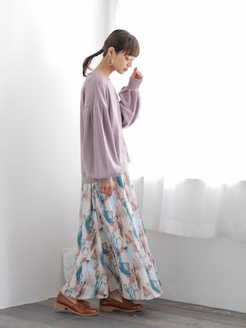 「osharewalker」｜「アイテム（スウェット）」を使った、osharewalker staffさん（レディース・162cm）の春コーディネート