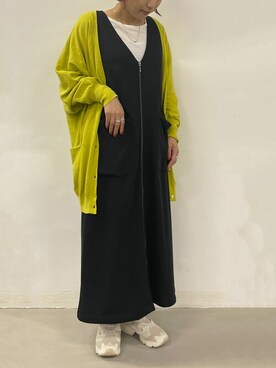 「osharewalker」｜「アイテム（ジャンパースカート）」を使った、osharewalker staffさん（レディース・153cm）の秋コーディネート