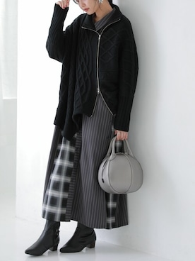 「アシンメトリー」｜「アイテム（シャツワンピース）」を使った、osharewalker staffさん（レディース・162cm）の冬コーディネート