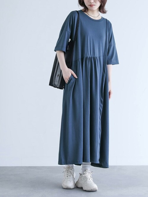 機能素材】『アシンメトリー切り替えワンピース』（ワンピース