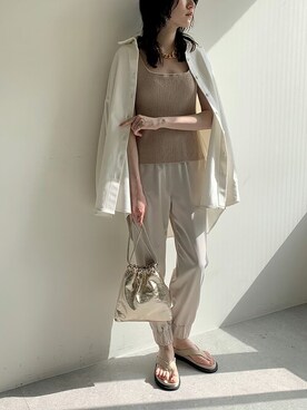 「ビッグシャツ」｜「アイテム（キャミソール）」を使った、WhimGazette_officialさん（レディース・167cm）の春コーディネート