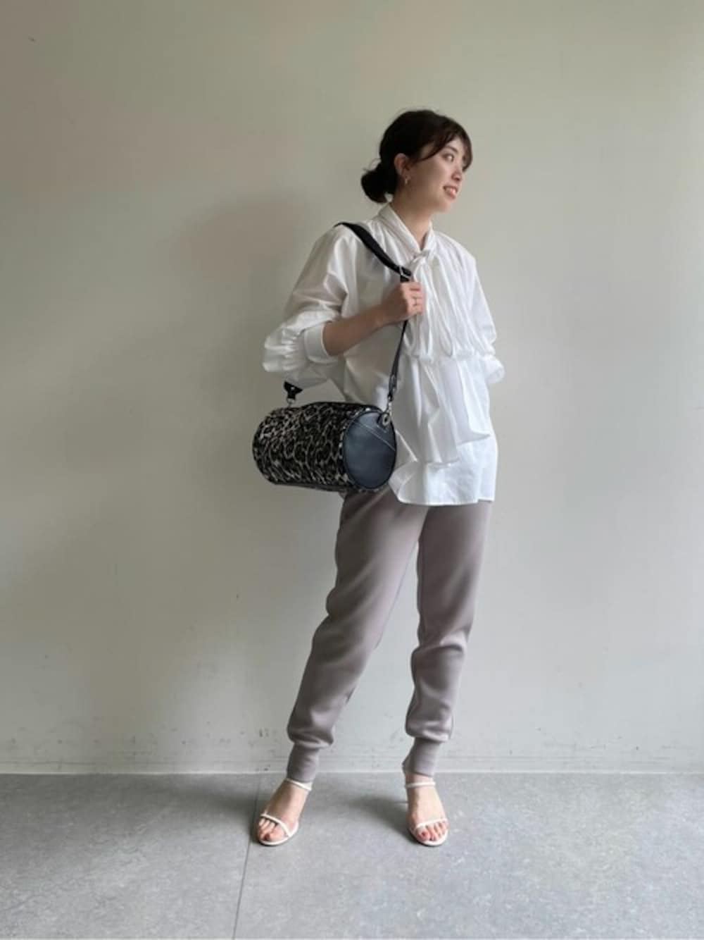 新品未使用】定価3.4万円【TONY BIANCO】ダブルストラップサンダル