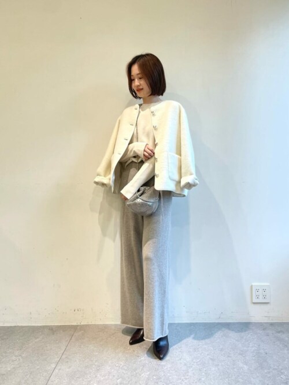 カシミヤニットパンツを使った人気ファッションコーディネート - WEAR