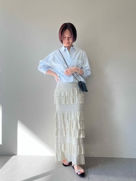 「ティアードスカート」｜「アイテム（スリッポン）」を使った、WhimGazette_officialさん（レディース・165cm）の冬コーディネート