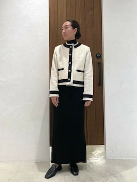 「ブラック×ホワイト」｜「アイテム（ノーカラージャケット）」を使った、WhimGazette_officialさん（レディース・165cm）の冬コーディネート