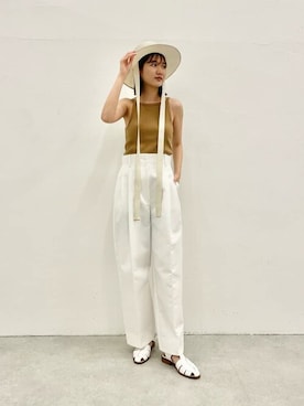 「Luca Grossi（ルーカグロッシ）のアイテム（サンダル）」を使った、WhimGazette_officialさん（レディース・166cm）の春コーディネート
