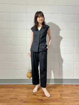 「Whim Gazette（ウィムガゼット）のアイテム（チノパンツ）」を使った、WhimGazette_officialさん（レディース・167cm）の春コーディネート