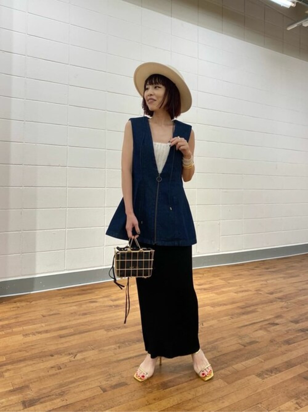 Hoaw. ハァウ アンイーブンバングル SILVER925 Whim Gazette(ウィム ガゼット)の【Hoaw.】アンイーブンバングル通販