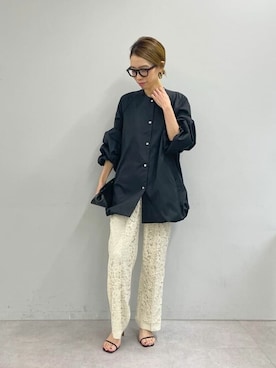 「メガネ女子」｜「アイテム（ノーカラーコート）」を使った、WhimGazette_officialさん（レディース・162cm）の冬コーディネート