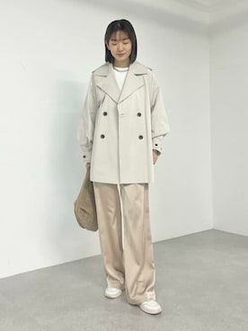 「サテンパンツ」｜「アイテム（トレンチコート）」を使った、WhimGazette_officialさん（レディース・166cm）の冬コーディネート