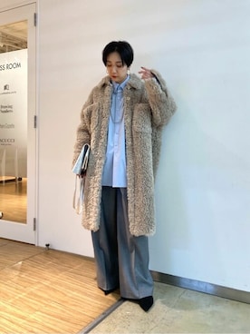 「ファーコート」｜「アイテム（パンプス）」を使った、WhimGazette_officialさん（レディース・160cm）の秋コーディネート