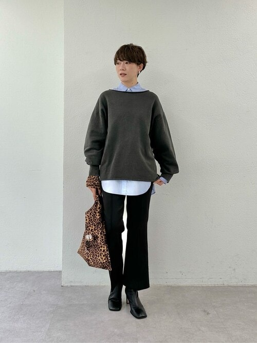 人気定番の ストレッチサテンフレアパンツ（その他パンツ）｜Whim Gazette パンツ