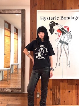 HYSTERIC GLAMOURのアイテムを使った「レザーパンツ」の人気