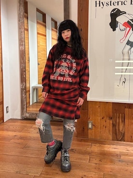 「HYSTERIC GLAMOUR（ヒステリックグラマー）のSNAKE LOOP 8分丈クラッシュデニムパンツ（デニムパンツ）」を使った、fukuchanさん（レディース・154cm）の秋コーディネート