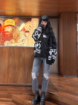 「HYSTERIC GLAMOUR（ヒステリックグラマー）のSNAKE LOOP 8分丈クラッシュデニムパンツ（デニムパンツ）」を使った、fukuchanさん（レディース・154cm）の秋コーディネート