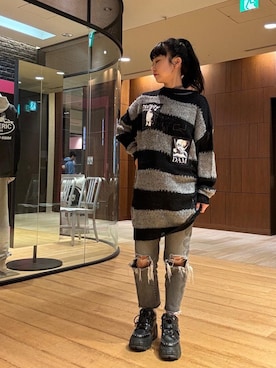 「HYSTERIC GLAMOUR（ヒステリックグラマー）のSNAKE LOOP 8分丈クラッシュデニムパンツ（デニムパンツ）」を使った、fukuchanさん（レディース・154cm）の秋コーディネート