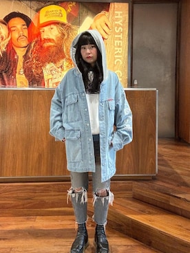 「HYSTERIC GLAMOUR（ヒステリックグラマー）のSNAKE LOOP 8分丈クラッシュデニムパンツ（デニムパンツ）」を使った、fukuchanさん（レディース・154cm）の秋コーディネート