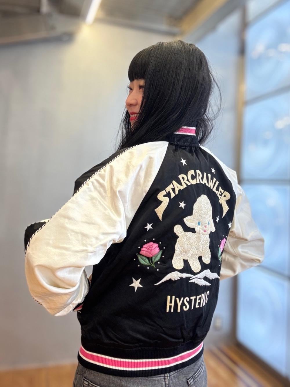 「スカジャン、コラボ、ヒステリックグラマー、チビT、スタークローラー、HYSTERIC GLAMOUR」｜「HYSTERIC GLAMOURのSIMPLE STUDSベルト（ベルト、ブラック系）」を使った、fukuchanさん（レディース・154cm）の春コーディネートの1枚目の写真