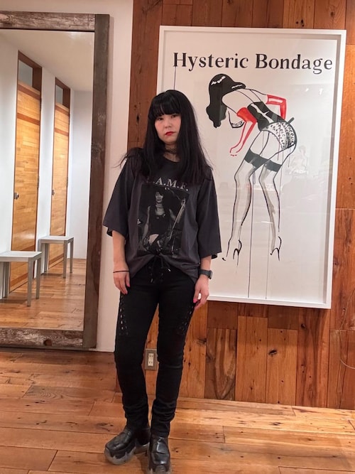 HYSTERIC GLAMOURジョニー・サンダース プリント ロングワンピース HYSTERIC GLAMOURジョニー・サンダース プリント ロング