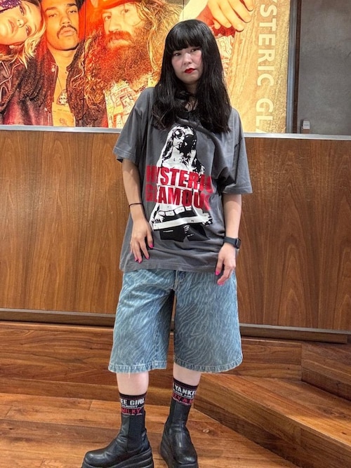 t*︎様 ヒステリックグラマー★スカルベリー柄オーバーサイズＴシャツ LIGHT MY FIRE オーバーサイズTシャツ（Tシャツ/カットソー