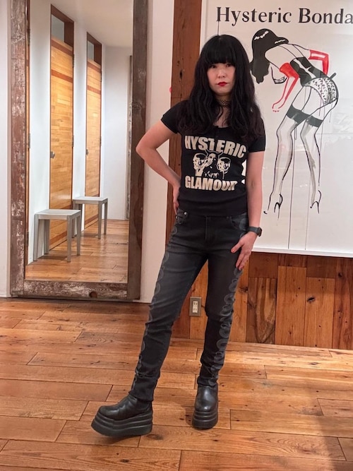 ヒステリックグラマー Tシャツ　チビT HIT THE ROAD チビTシャツ（Tシャツ/カットソー）｜HYSTERIC
