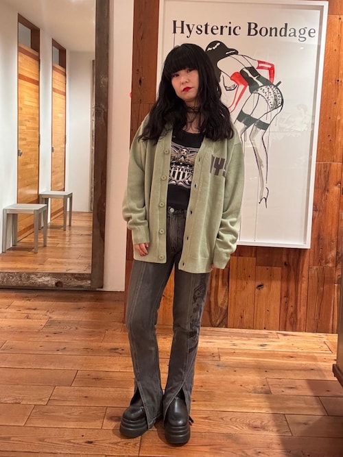GUITAR GIRL センタースリットデニムパンツ（デニムパンツ
