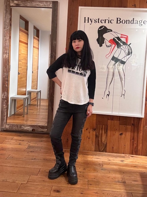 ヒステリックグラマー　SNAKE LOOP スキニーデニムパンツ SNAKE LOOP スキニーデニムパンツ|HYSTERIC GLAMOUR WOMEN