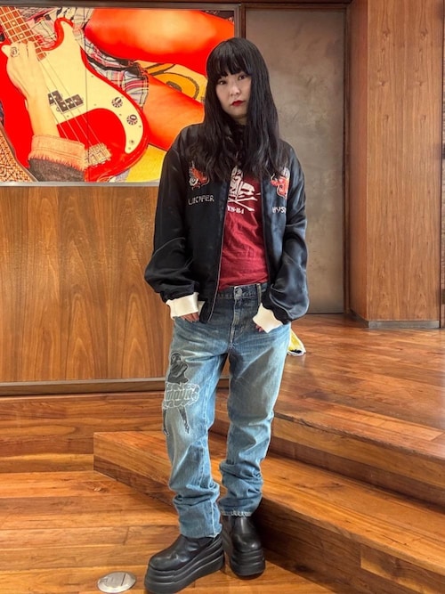 HYSTERICGLAMOURVIXENGIRL刺繍スリムストレートデニムパンツ VIXEN GIRL刺繍 スリムストレートデニムパンツ（デニムパンツ