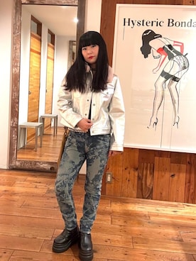 「HYSTERIC GLAMOUR（ヒステリックグラマー）のロゴスタッズ フリンジミニバッグ（ショルダーバッグ）」を使った、fukuchanさん（レディース・154cm）の秋コーディネート