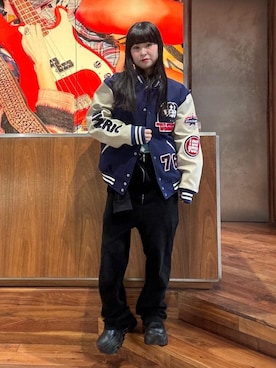 「アイテム（オールインワン・サロペット、ブラック系）」を使った、fukuchanさん（レディース・154cm）の冬コーディネート