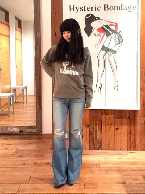 ローライズフレアデニムパンツ（デニムパンツ）｜HYSTERIC GLAMOUR