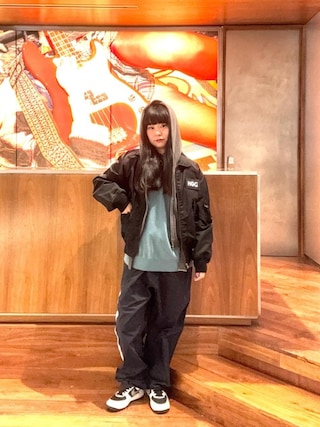 ヒステリックグラマー♡BABYSITTING CLUB ショート丈パーカー美品 HYSTERIC GLAMOUR（ヒステリックグラマー）の「BABYSITTING CLUB